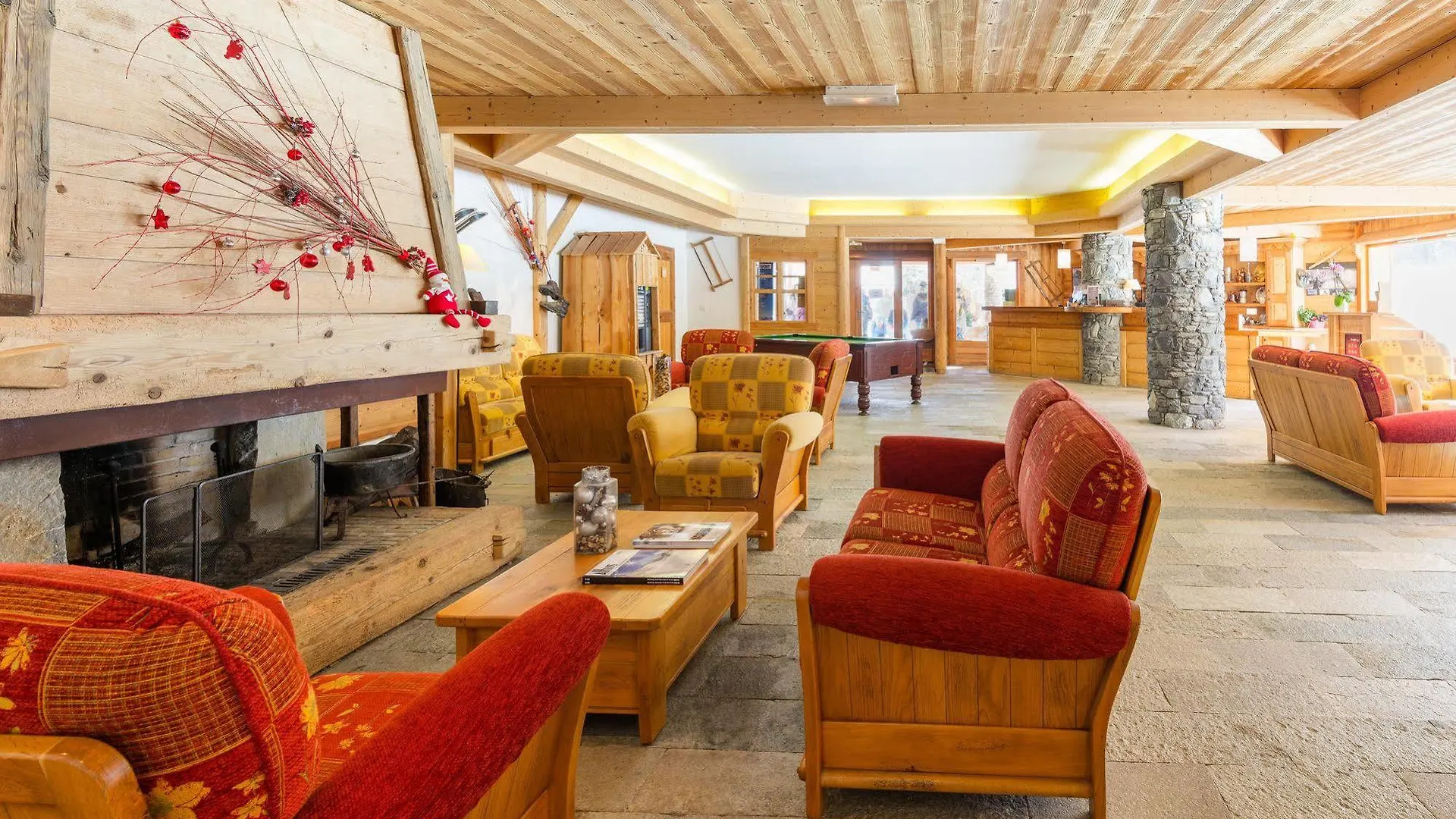 Lagrange Vacances Le Hameau Du Rocher Blanc Serre Chevalier France